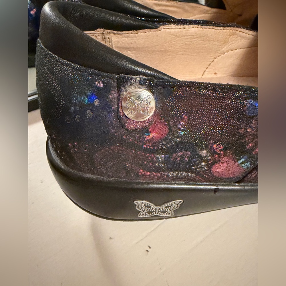 Alegria Keli Cosmic Metallic Floral Leather Slip-On Clogs Size 40 - Picture 3 of 13